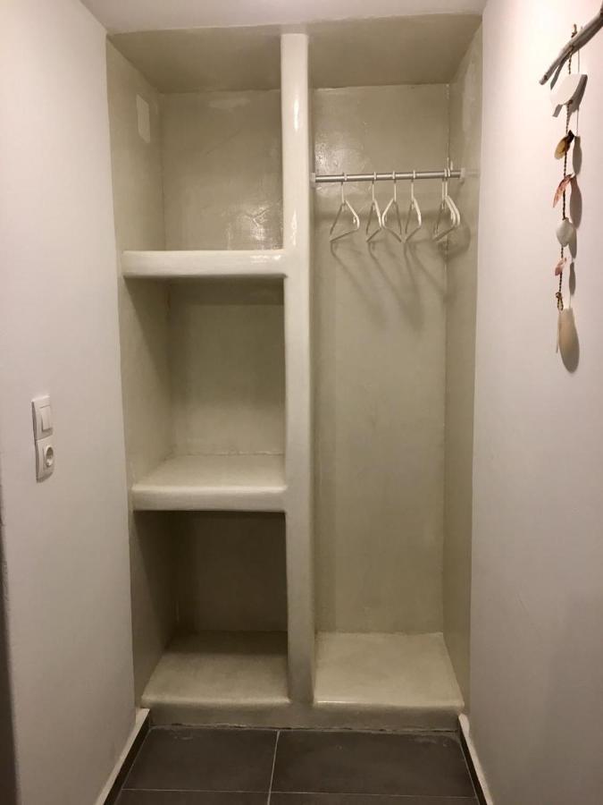 סנטוריני Kampanelia Village Suites מראה חיצוני תמונה