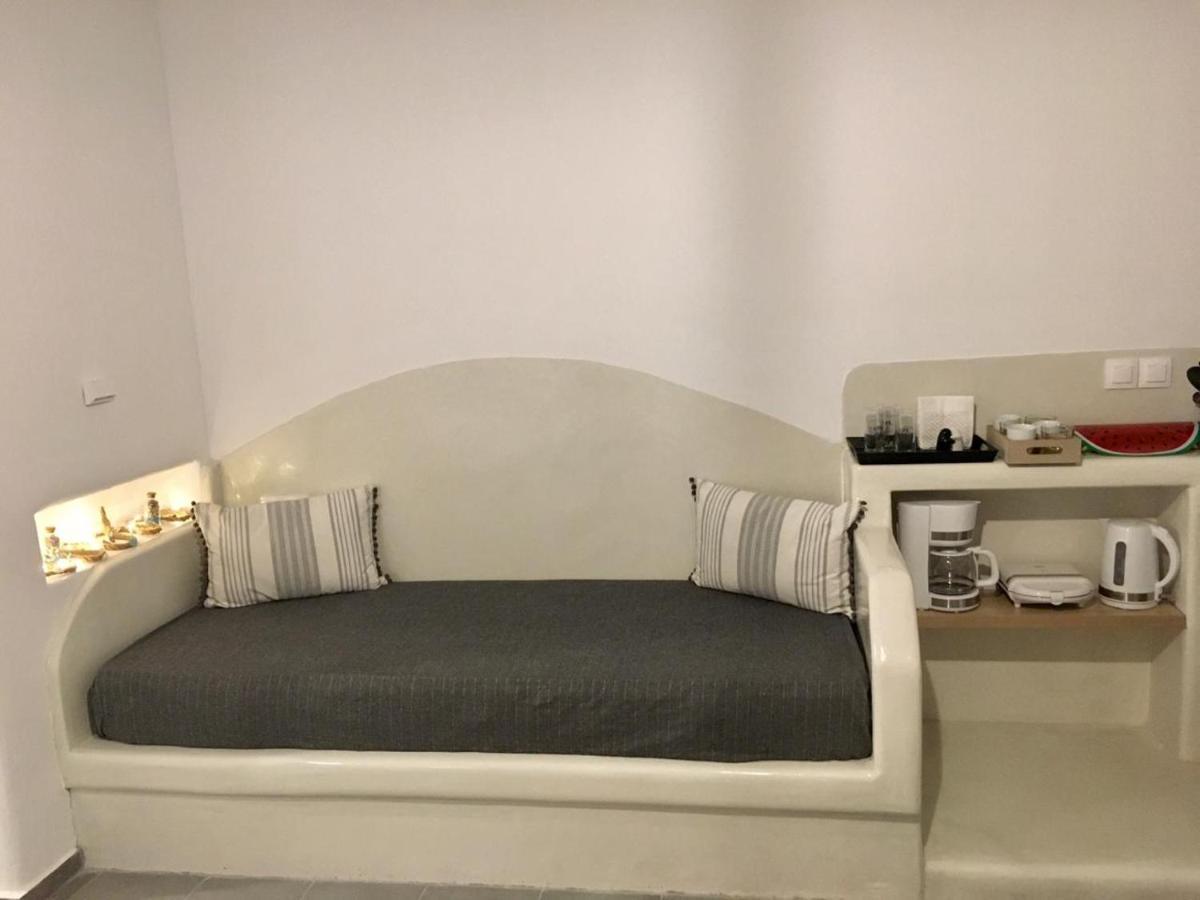 סנטוריני Kampanelia Village Suites מראה חיצוני תמונה