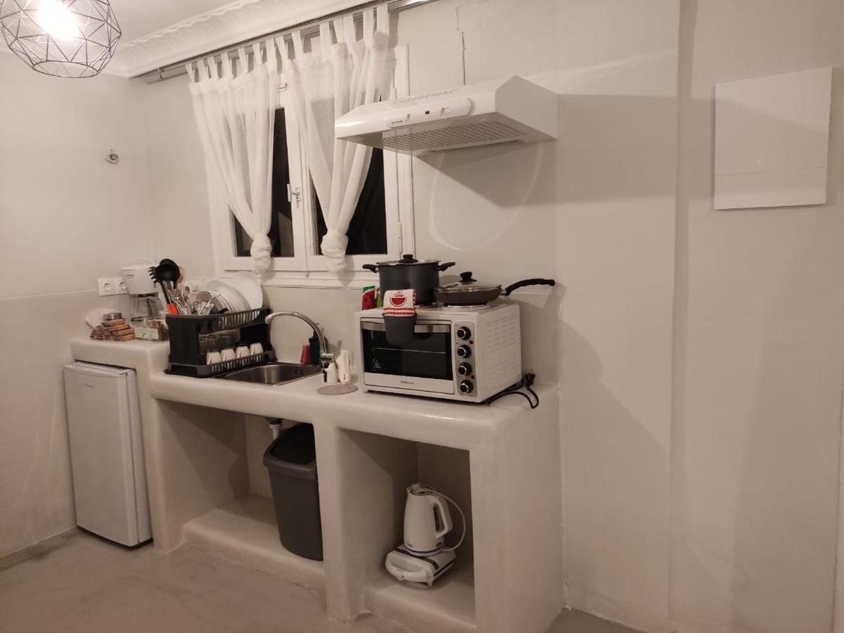 סנטוריני Kampanelia Village Suites מראה חיצוני תמונה