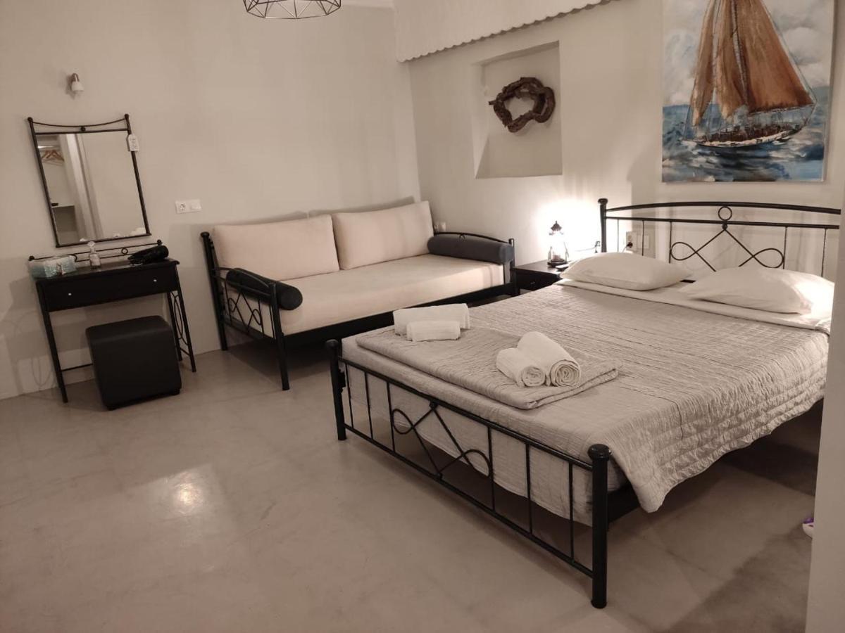 סנטוריני Kampanelia Village Suites מראה חיצוני תמונה