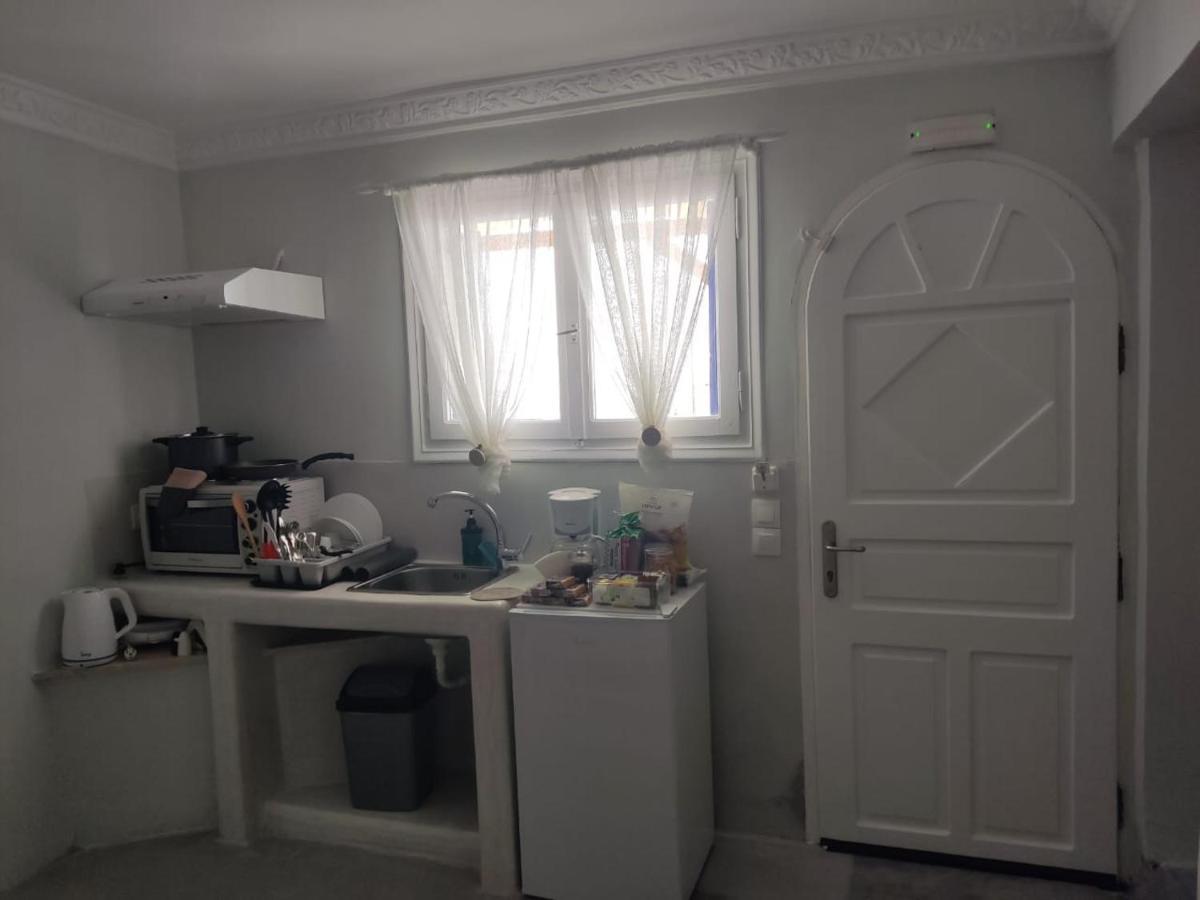 סנטוריני Kampanelia Village Suites מראה חיצוני תמונה