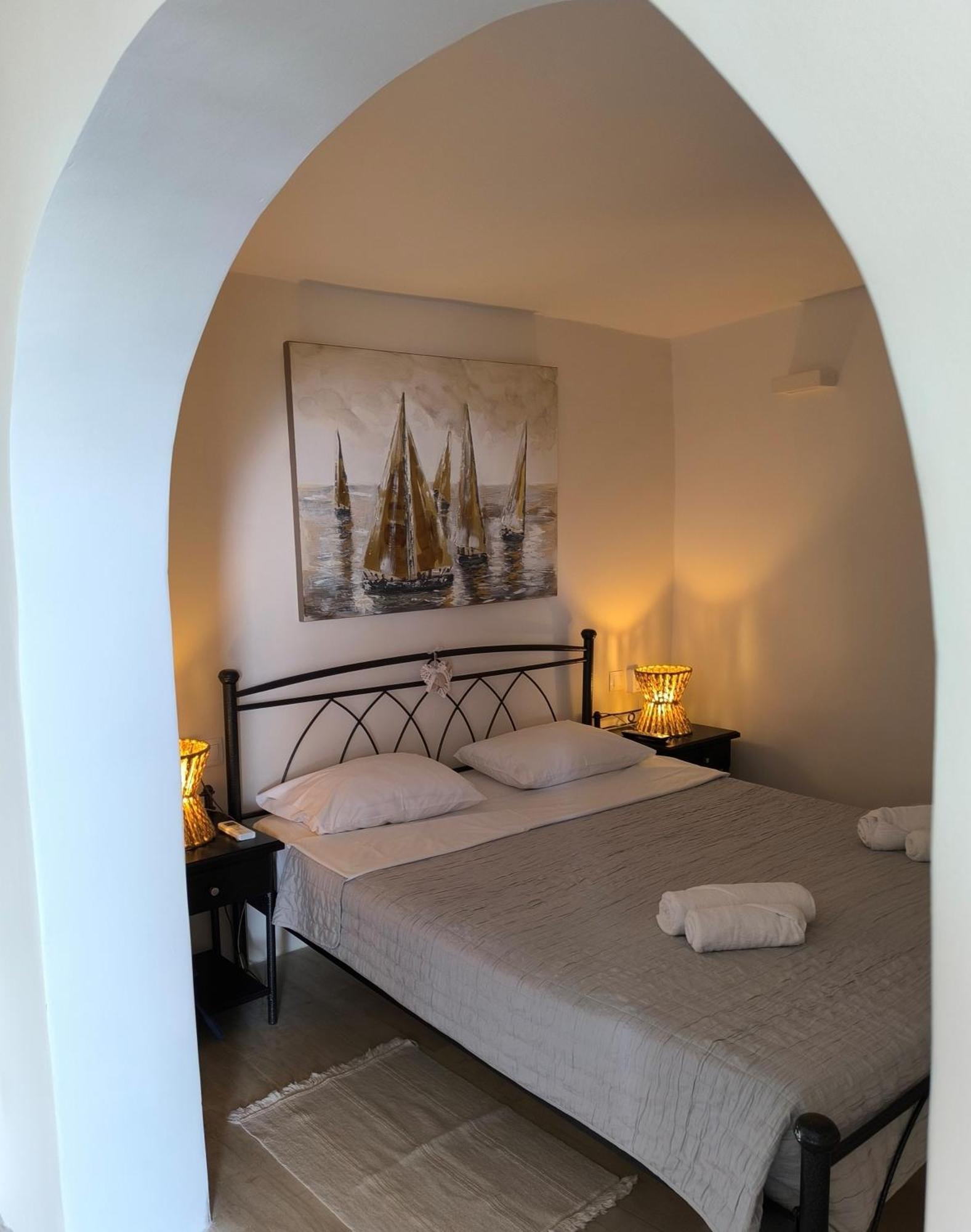 סנטוריני Kampanelia Village Suites מראה חיצוני תמונה