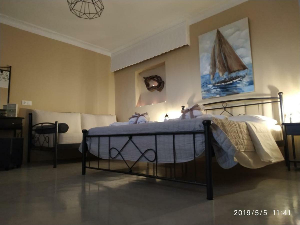 סנטוריני Kampanelia Village Suites מראה חיצוני תמונה