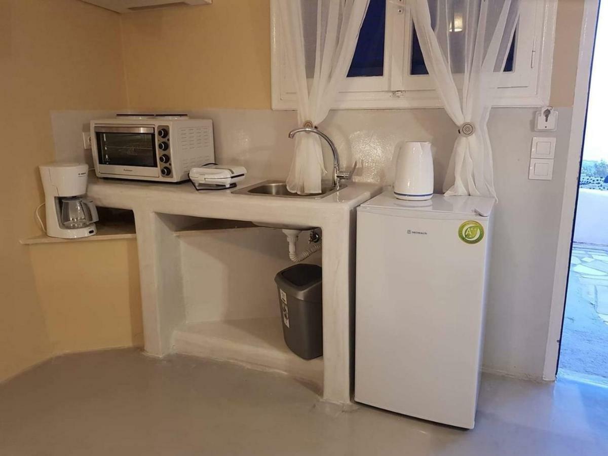 סנטוריני Kampanelia Village Suites מראה חיצוני תמונה