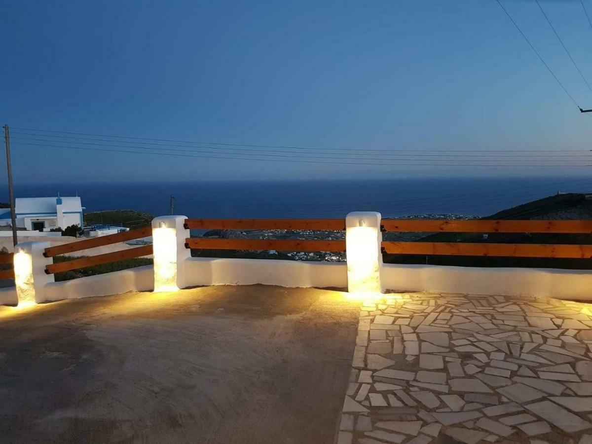 סנטוריני Kampanelia Village Suites מראה חיצוני תמונה